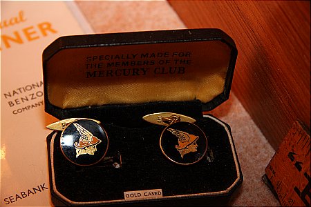 NATIONAL BENZOLE BOXED CUFF LINKS - click to enlarge